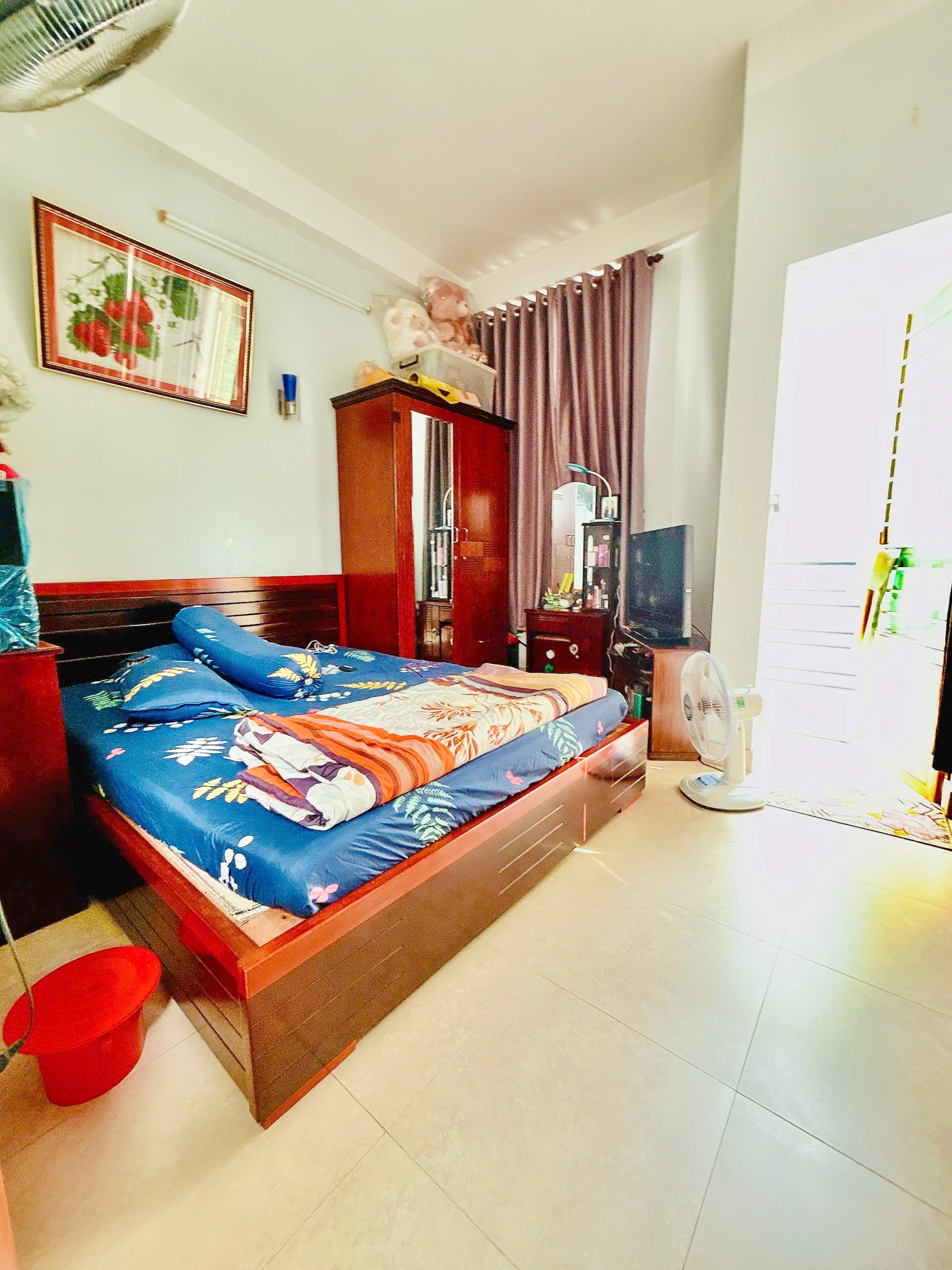 Bán nhà 4 tầng gần mặt tiền đường Lê Hồng Phong P.2 Quận 5